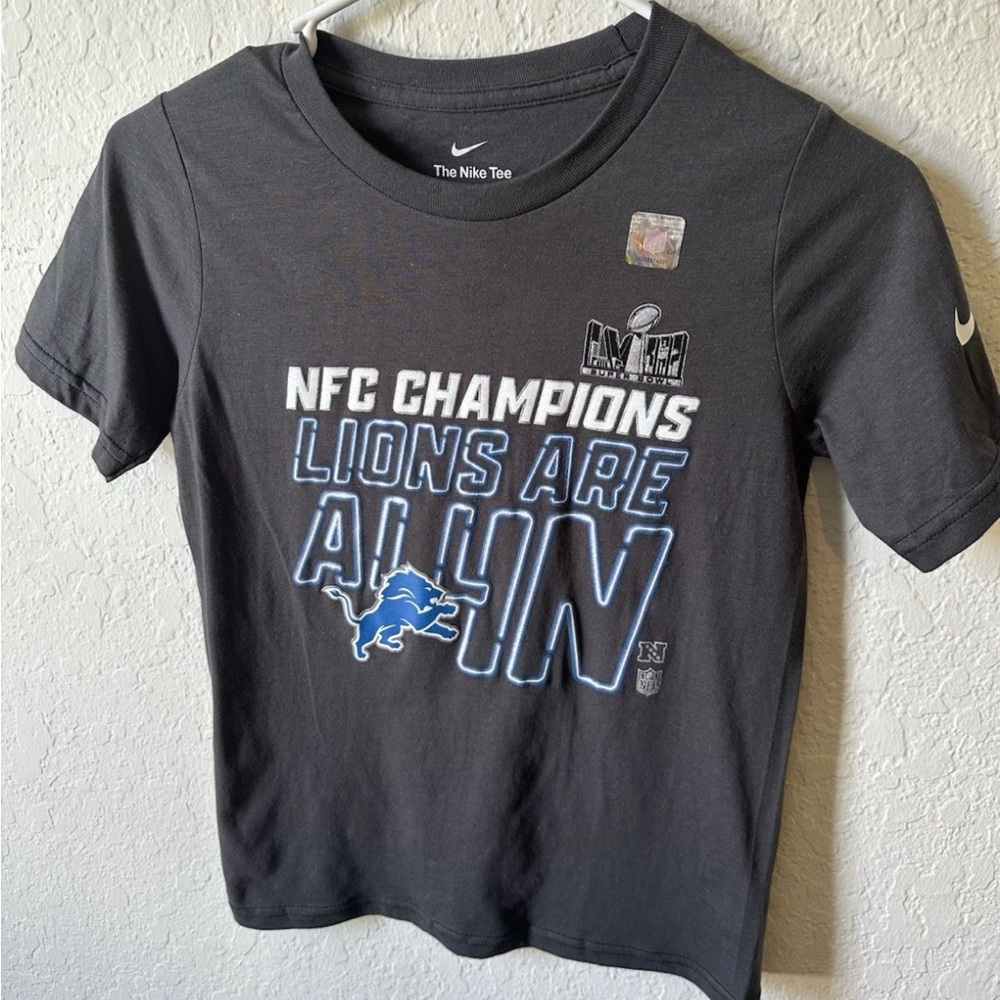 Youth Small Detroit Lions NIKE Playoffs T-Shirt New With sticker 🏈